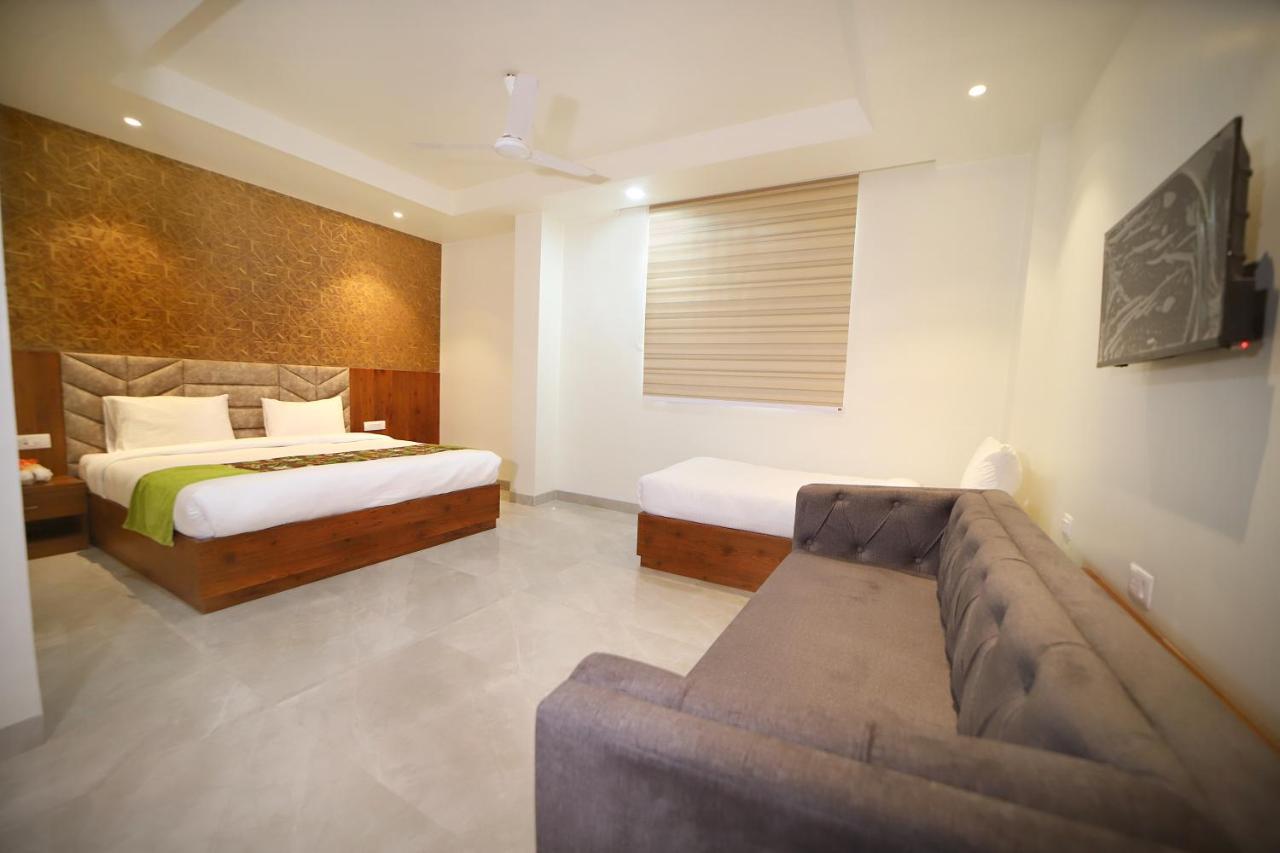 Hotel Marine House 아그라 외부 사진